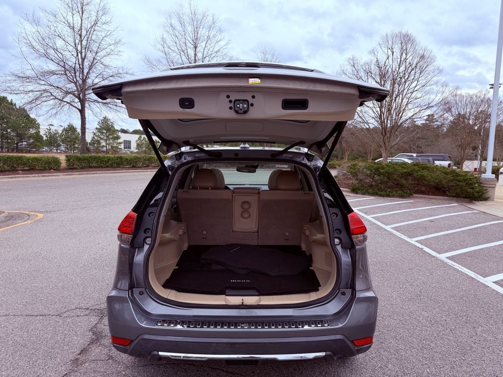 2017 Nissan Rogue SL PREMIUM/PANO ROOF/360 CAM/NEW TIRES/ALL RECORDS