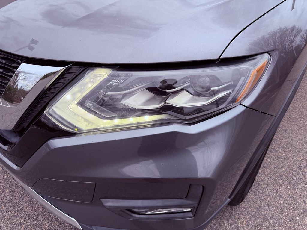 2017 Nissan Rogue SL PREMIUM/PANO ROOF/360 CAM/NEW TIRES/ALL RECORDS