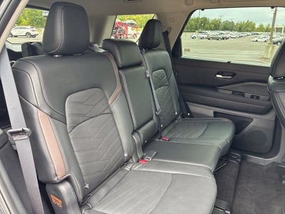 2025 Nissan Pathfinder Platinum PANO-ROOF/360 CAM/CARPLAY/SMART CRUISE