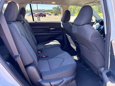 2025 Toyota Grand Highlander LE BLIND SPOT/SMART CRUISE/CARPLAY