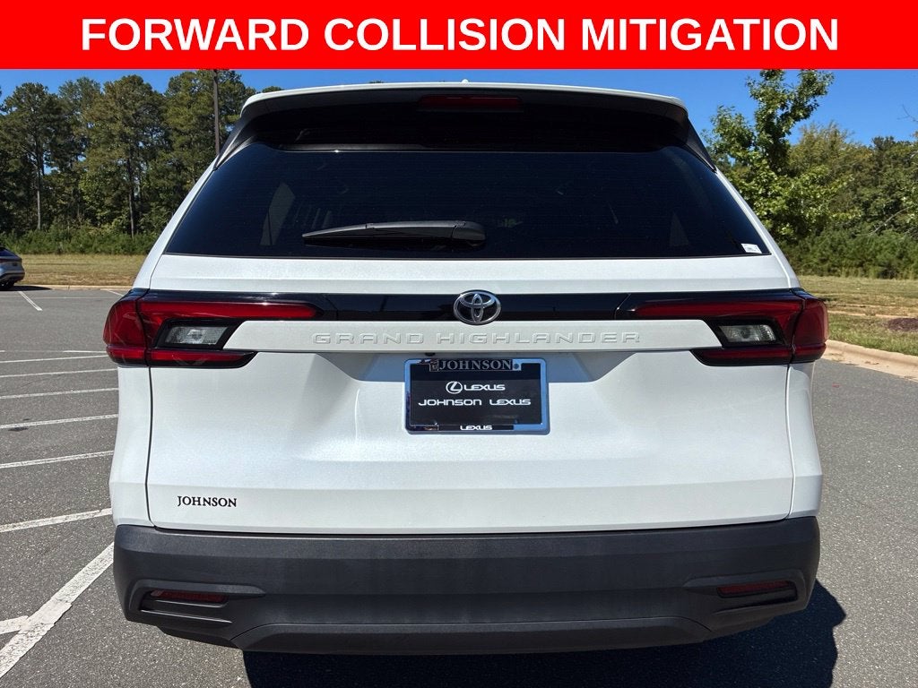 2025 Toyota Grand Highlander LE BLIND SPOT/SMART CRUISE/CARPLAY
