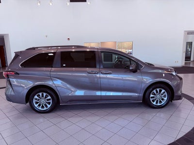 2021 Toyota Sienna LE LE+ PKG/SUNROOF/BLIND SPOT/SMART CRUISE/1 OWNER