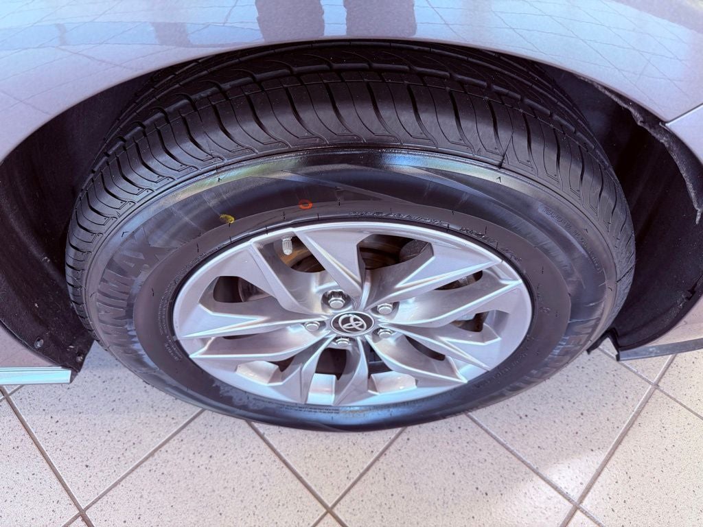 2021 Toyota Sienna LE LE+ PKG/SUNROOF/BLIND SPOT/SMART CRUISE/1 OWNER