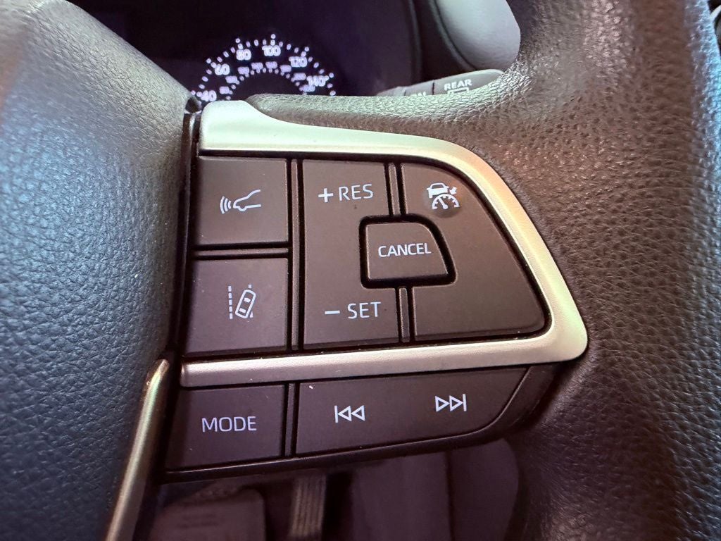 2021 Toyota Sienna LE LE+ PKG/SUNROOF/BLIND SPOT/SMART CRUISE/1 OWNER