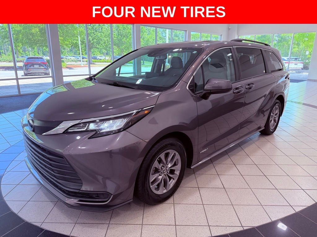 2021 Toyota Sienna LE LE+ PKG/SUNROOF/BLIND SPOT/SMART CRUISE/1 OWNER
