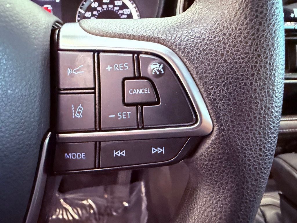 2021 Toyota Highlander L SMART CRUISE/CARPLAY/1 OWNER/CLEAN CARFAX