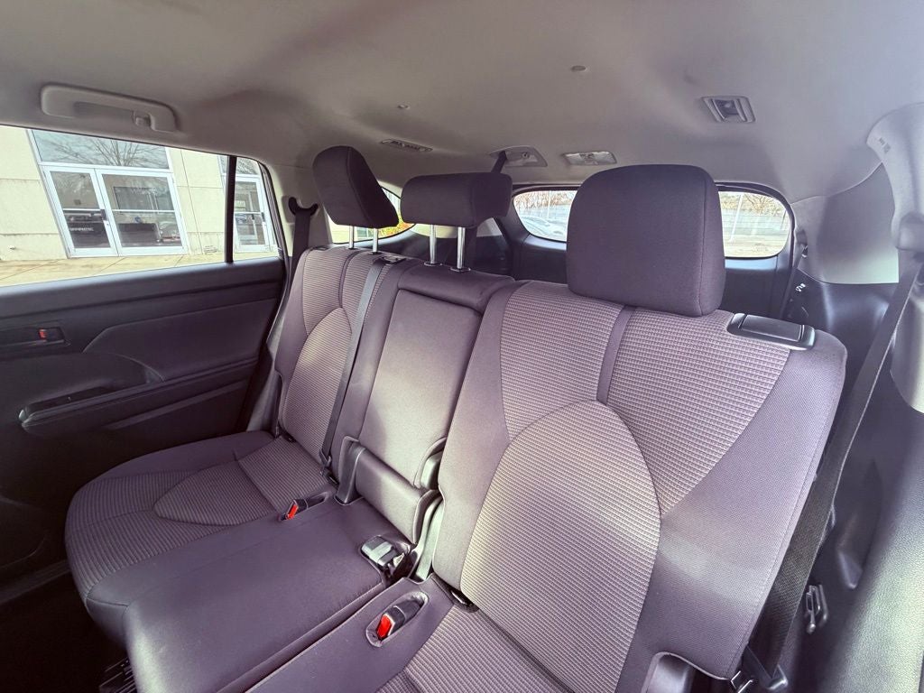 2023 Toyota Highlander LE CARPLAY/SMART CRUISE/1 OWNER/CLEAN CARFAX