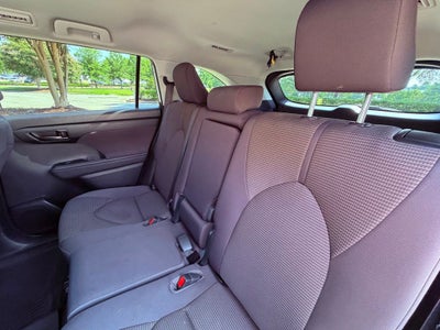 2023 Toyota Highlander LE BLIND SPOT/SMART CRUISE/CARPLAY/1 OWNER