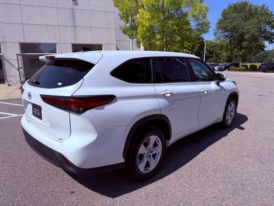 2023 Toyota Highlander LE BLIND SPOT/SMART CRUISE/CARPLAY/1 OWNER