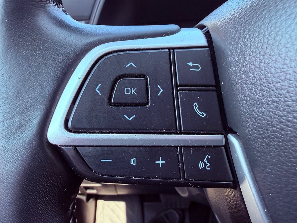 2023 Toyota Highlander LE BLIND SPOT/SMART CRUISE/CARPLAY/1 OWNER