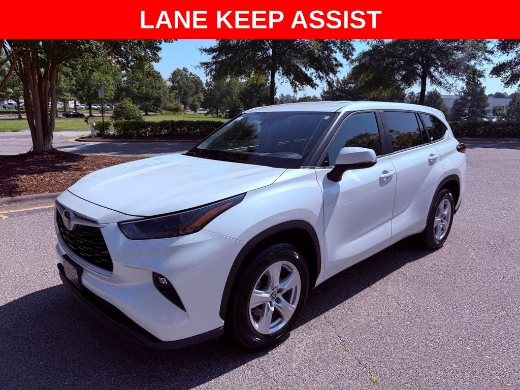 2023 Toyota Highlander LE BLIND SPOT/SMART CRUISE/CARPLAY/1 OWNER