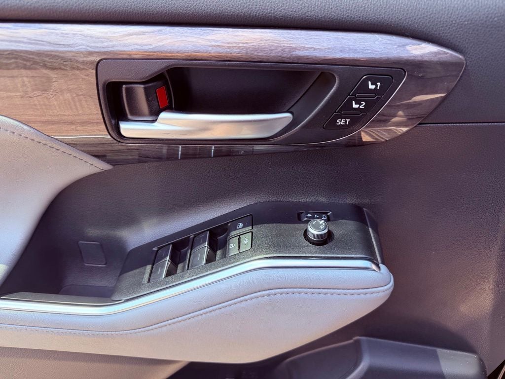 2026 Toyota Highlander Platinum PANO ROOF/JBL/360 CAM/HEAD UP/PARK AST