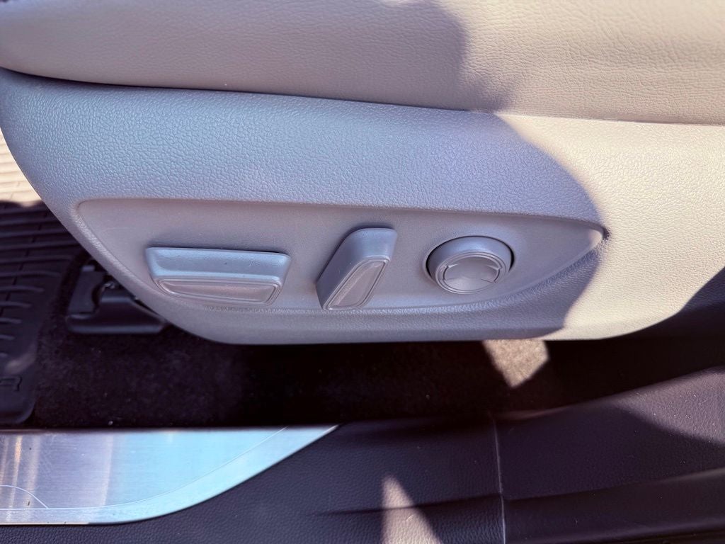 2026 Toyota Highlander Platinum PANO ROOF/JBL/360 CAM/HEAD UP/PARK AST