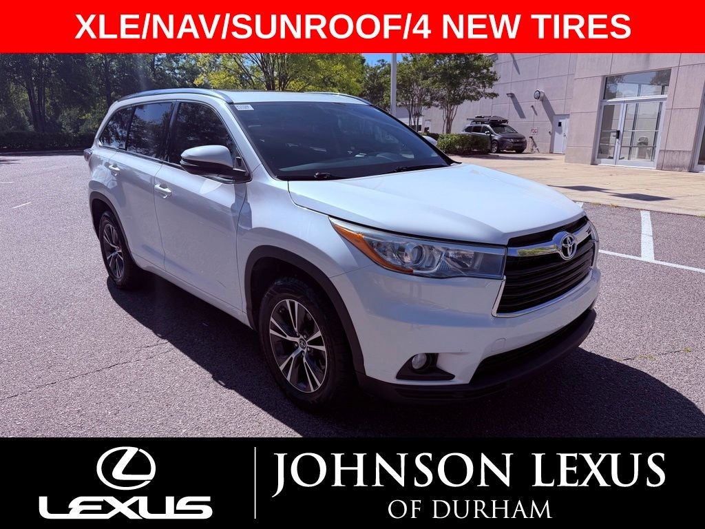 2016 Toyota Highlander XLE V6 NAVIGATION/SUNROOF/HEATED SEATS/NEW TIRES