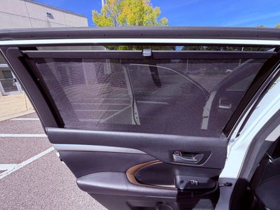 2016 Toyota Highlander XLE V6 NAVIGATION/SUNROOF/HEATED SEATS/NEW TIRES