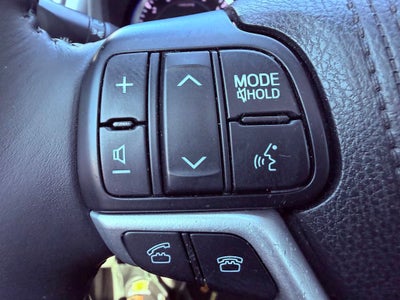 2016 Toyota Highlander XLE V6 NAVIGATION/SUNROOF/HEATED SEATS/NEW TIRES