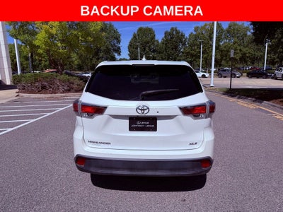2016 Toyota Highlander XLE V6 NAVIGATION/SUNROOF/HEATED SEATS/NEW TIRES