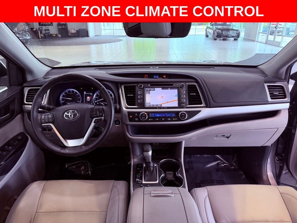 2019 Toyota Highlander XLE NAV/BLIND SPOT/SMART CRUISE/4 NEW TIRES