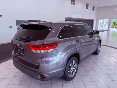 2019 Toyota Highlander XLE NAV/BLIND SPOT/SMART CRUISE/4 NEW TIRES