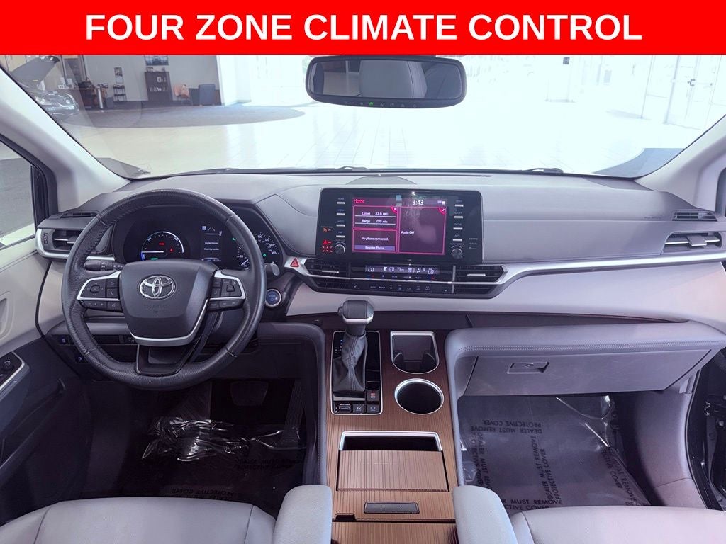 2024 Toyota Sienna XLE CARPLAY/BLIND SPOT/PARK AST/SMART CRUISE