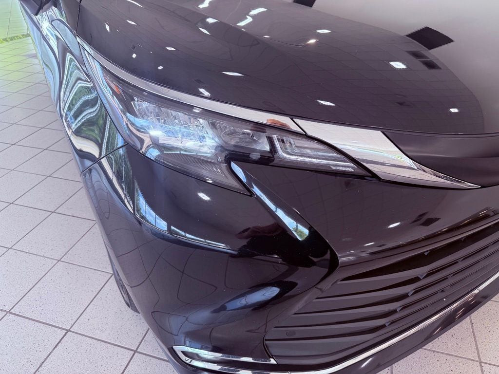 2024 Toyota Sienna XLE CARPLAY/BLIND SPOT/PARK AST/SMART CRUISE