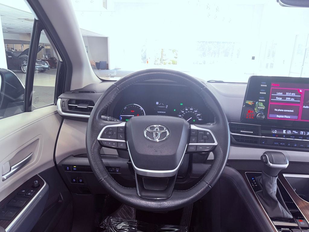2024 Toyota Sienna XLE CARPLAY/BLIND SPOT/PARK AST/SMART CRUISE