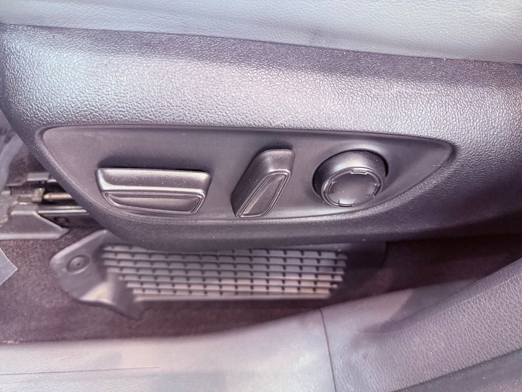 2024 Toyota Sienna XLE CARPLAY/BLIND SPOT/PARK AST/SMART CRUISE