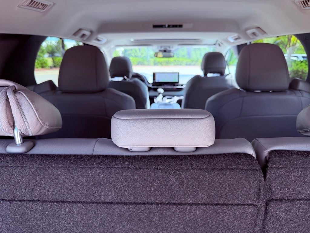 2026 Toyota Sienna XLE JBL/NAV/BLIND SPOT/PARK AST/ALL RECORDS