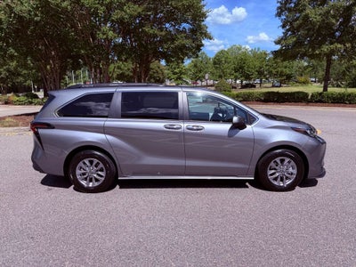2026 Toyota Sienna XLE JBL/NAV/BLIND SPOT/PARK AST/ALL RECORDS
