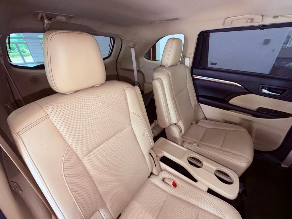 2017 Toyota Highlander Limited NAV/SMART CRUISE/CLEAN CARFAX