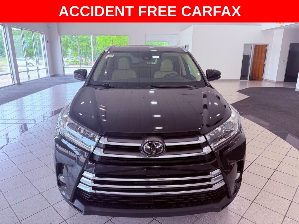 2017 Toyota Highlander Limited NAV/SMART CRUISE/CLEAN CARFAX