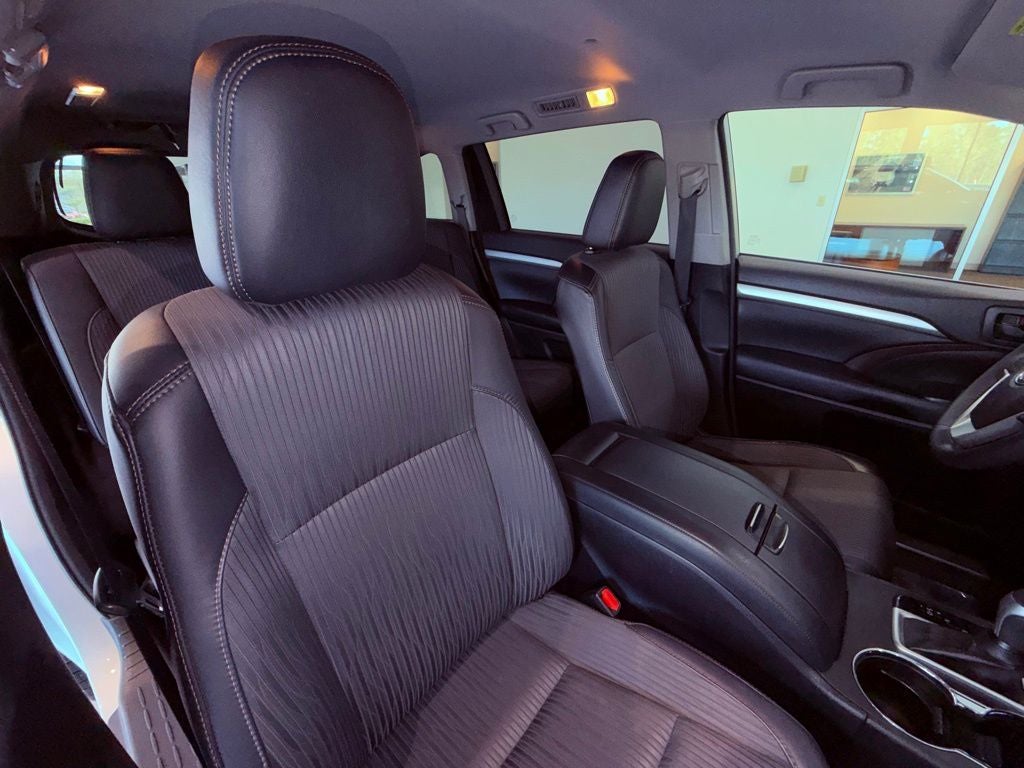 2018 Toyota Highlander LE Plus SMART CRUISE/4 NEW TIRES/ALL RECORDS