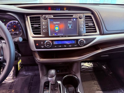 2018 Toyota Highlander LE Plus SMART CRUISE/4 NEW TIRES/ALL RECORDS