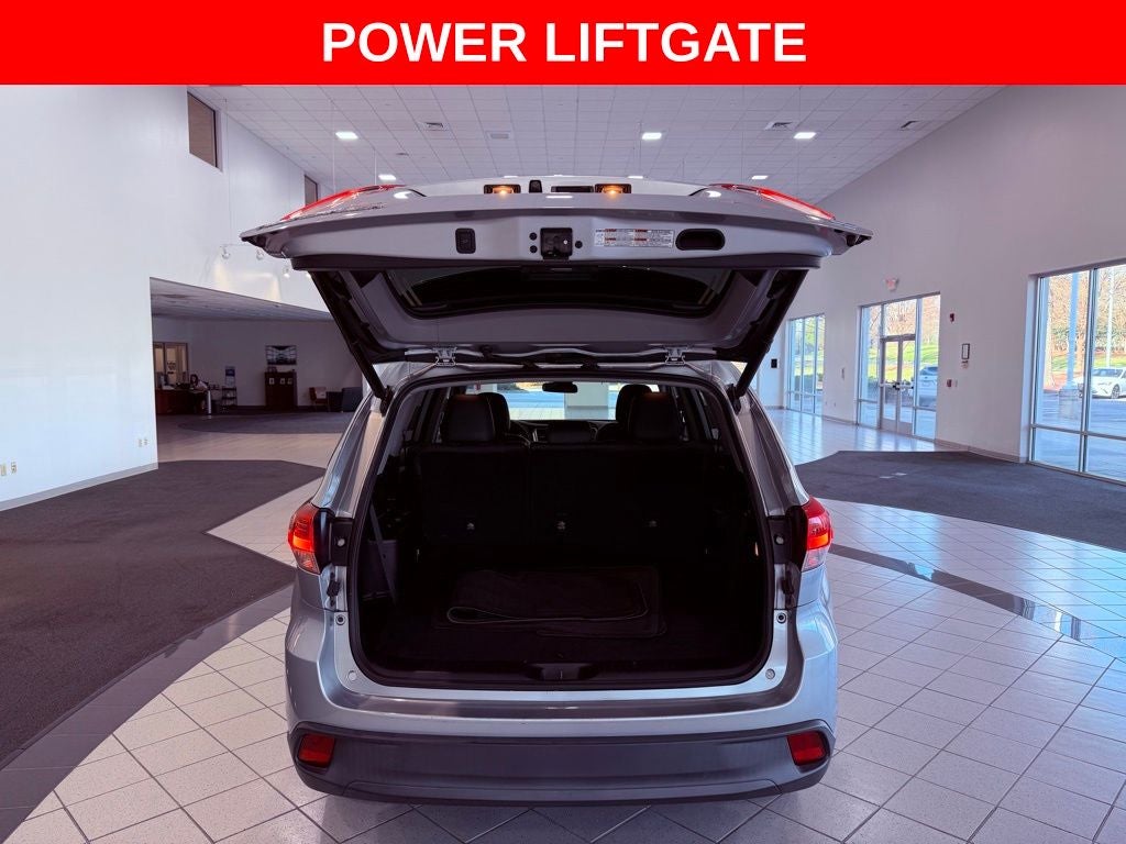 2018 Toyota Highlander LE Plus SMART CRUISE/4 NEW TIRES/ALL RECORDS