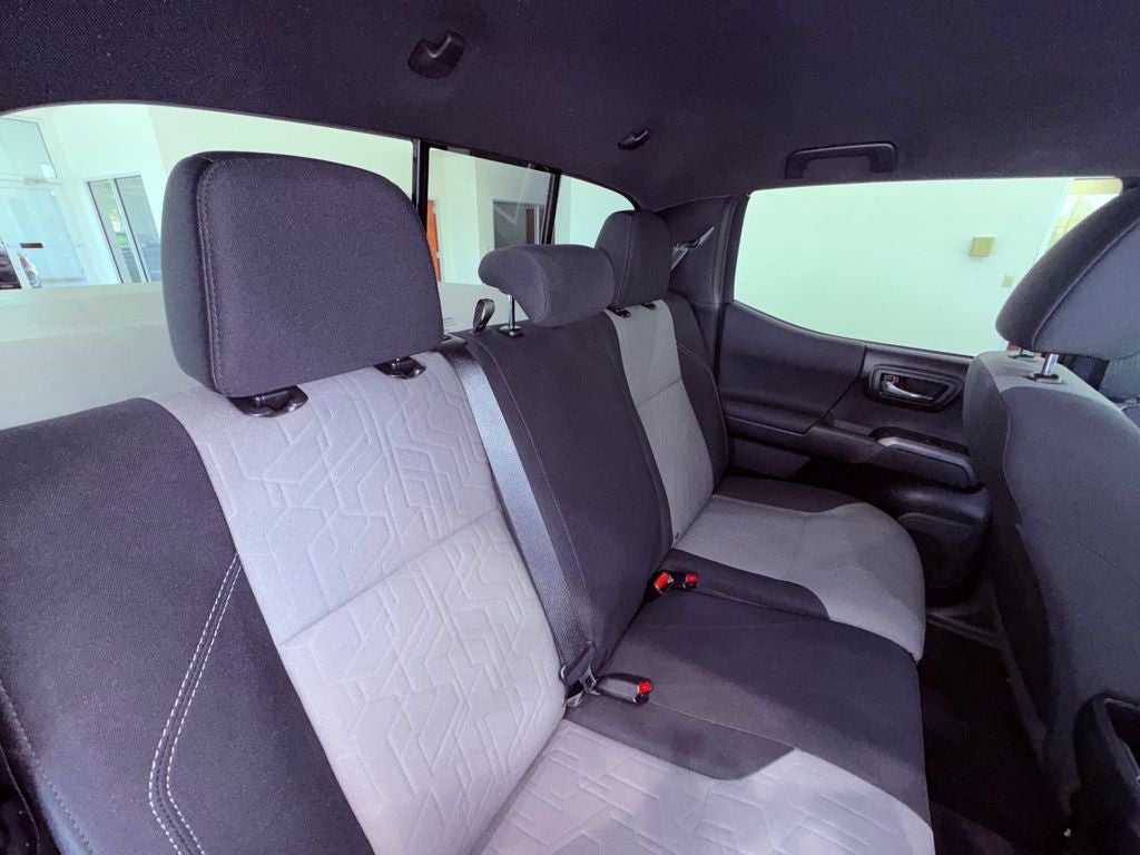 2021 Toyota Tacoma TRD Off-Road V6/TECH PKG/CARPLAY/BLIND SPOT/PARK AST