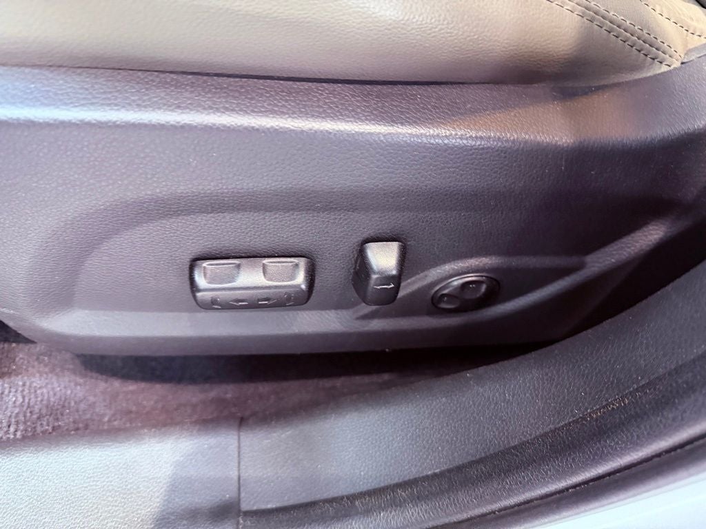 2017 Hyundai Santa Fe Sport 2.4 BLIND SPOT/CARPLAY/1 OWNER/ALL RECORDS