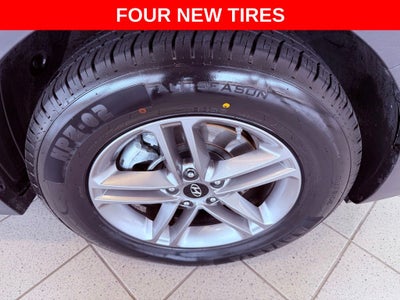 2017 Hyundai Santa Fe Sport 2.4 BLIND SPOT/CARPLAY/1 OWNER/ALL RECORDS