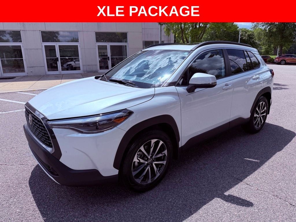 2023 Toyota Corolla Cross XLE JBL/CONV. PKG/BLIND SPOT/PARK AST/5,828 MILES