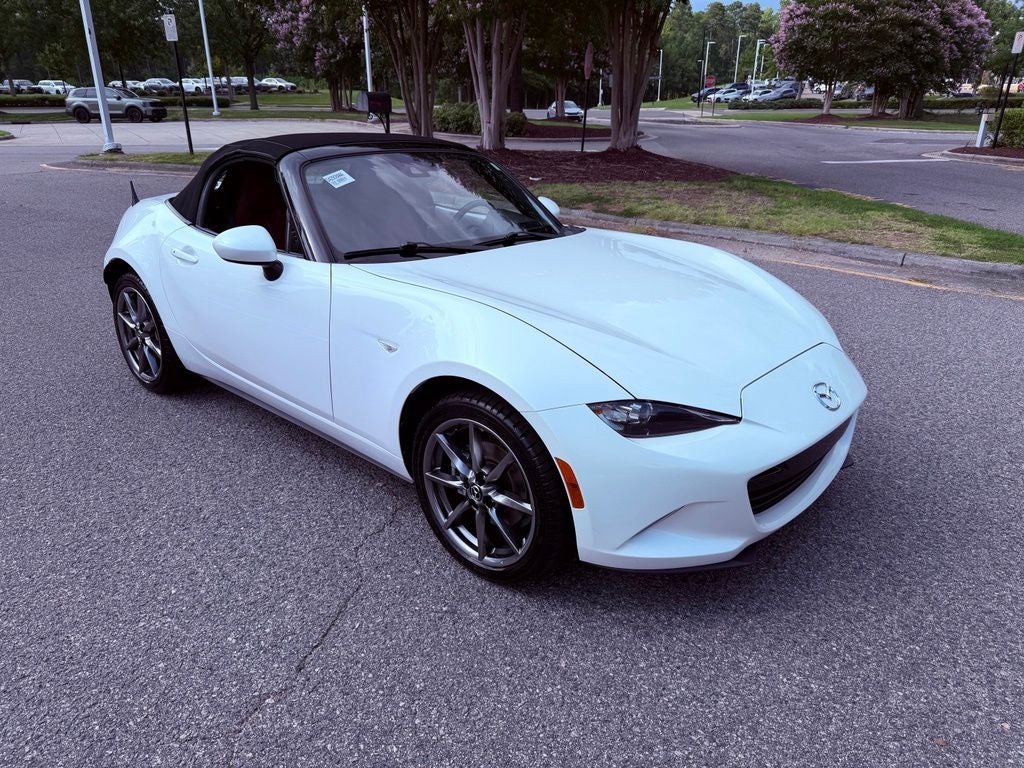 2023 Mazda Mazda MX-5 Miata Grand Touring NAV/CARPLAY/BLIND SPOT/ALL RECORDS