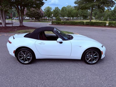2023 Mazda Mazda MX-5 Miata Grand Touring NAV/CARPLAY/BLIND SPOT/ALL RECORDS