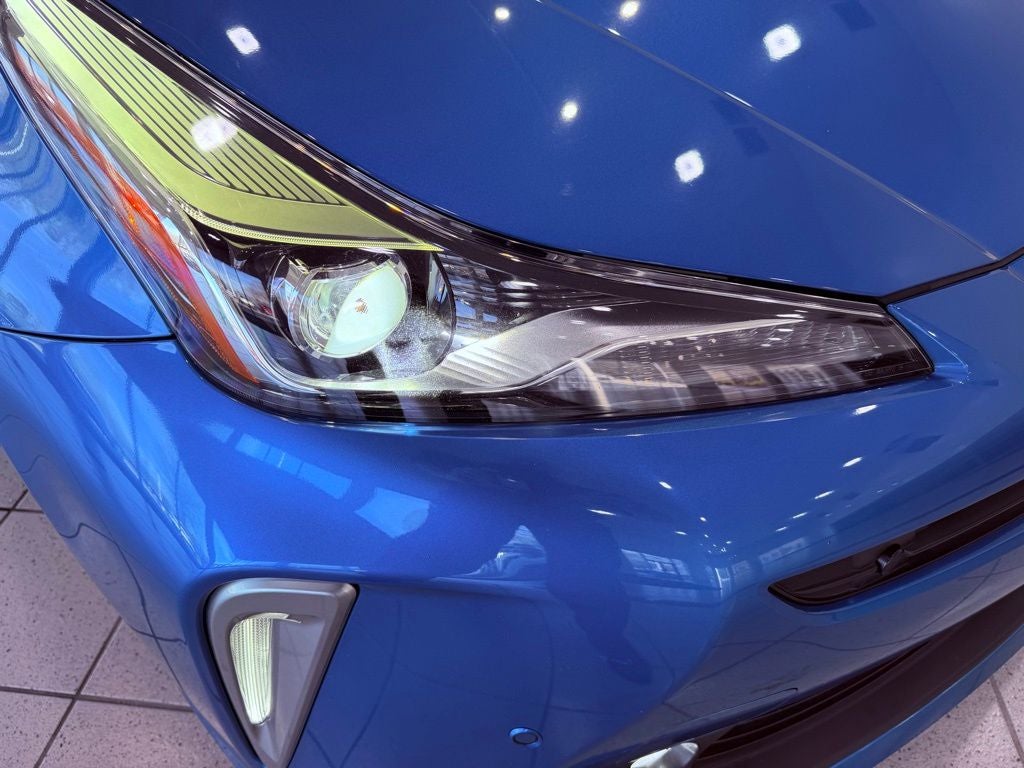 2022 Toyota Prius Limited HEAD UP/NAV/SUNROOF/CARPLAY/4 NEW TIRES
