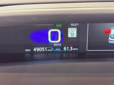 2022 Toyota Prius Limited HEAD UP/NAV/SUNROOF/CARPLAY/4 NEW TIRES