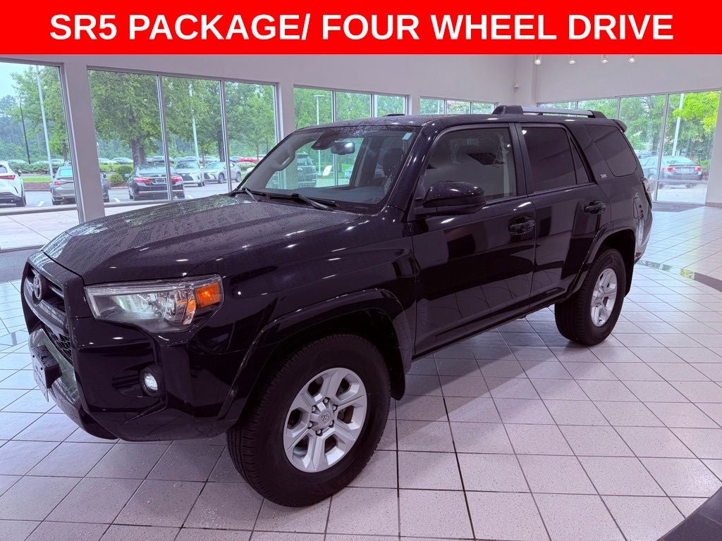 2022 Toyota 4Runner SR5 4X4/3RD ROW/NAV/CARPLAY/SMART CRUISE
