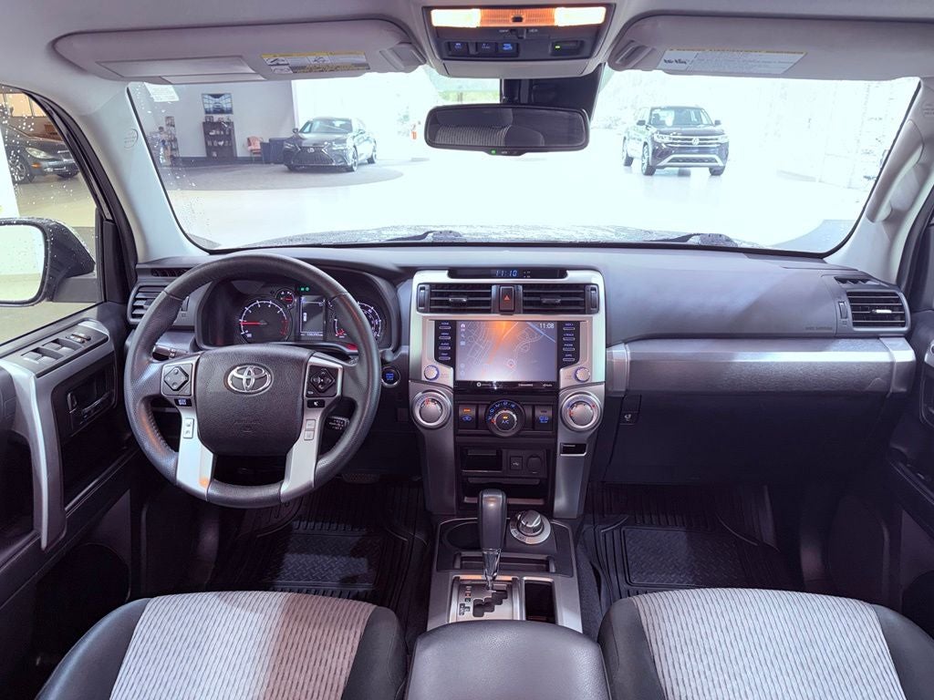 2022 Toyota 4Runner SR5 4X4/3RD ROW/NAV/CARPLAY/SMART CRUISE