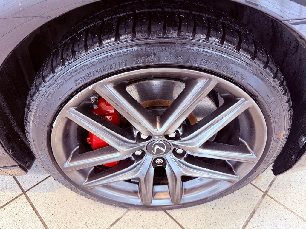 2017 Lexus IS 200t F SPORT/BLIND SPOT/SMART CRUISE/LANE KEEP AST