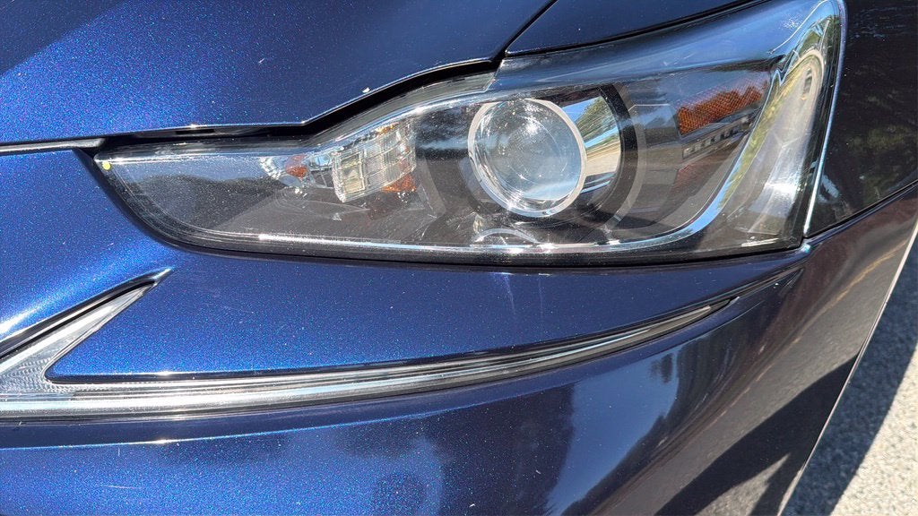 2017 Lexus IS 200t SUNROOF/PARK AST/SMART CRUISE/1 OWNER/ALL RECORDS