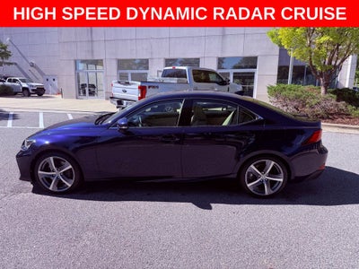 2017 Lexus IS 200t SUNROOF/PARK AST/SMART CRUISE/1 OWNER/ALL RECORDS