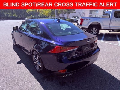 2017 Lexus IS 200t SUNROOF/PARK AST/SMART CRUISE/1 OWNER/ALL RECORDS