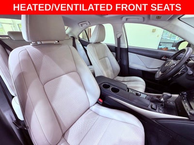 2014 Lexus IS 350 PREMIUM/NAV/BLIND SPOT/PARK AST/CLEAN CARFAX