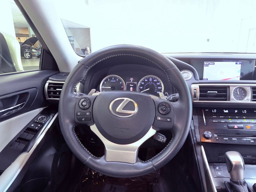 2014 Lexus IS 350 PREMIUM/NAV/BLIND SPOT/PARK AST/CLEAN CARFAX